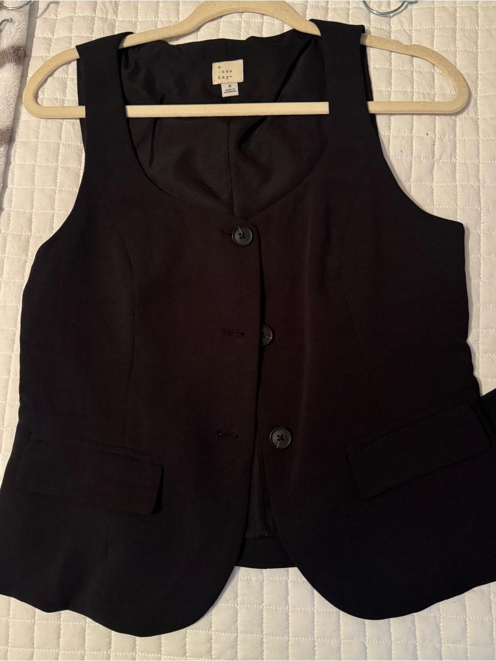 a new day Black Sleeveless Vest and Straight-Leg Pants - Picture 2 of 3